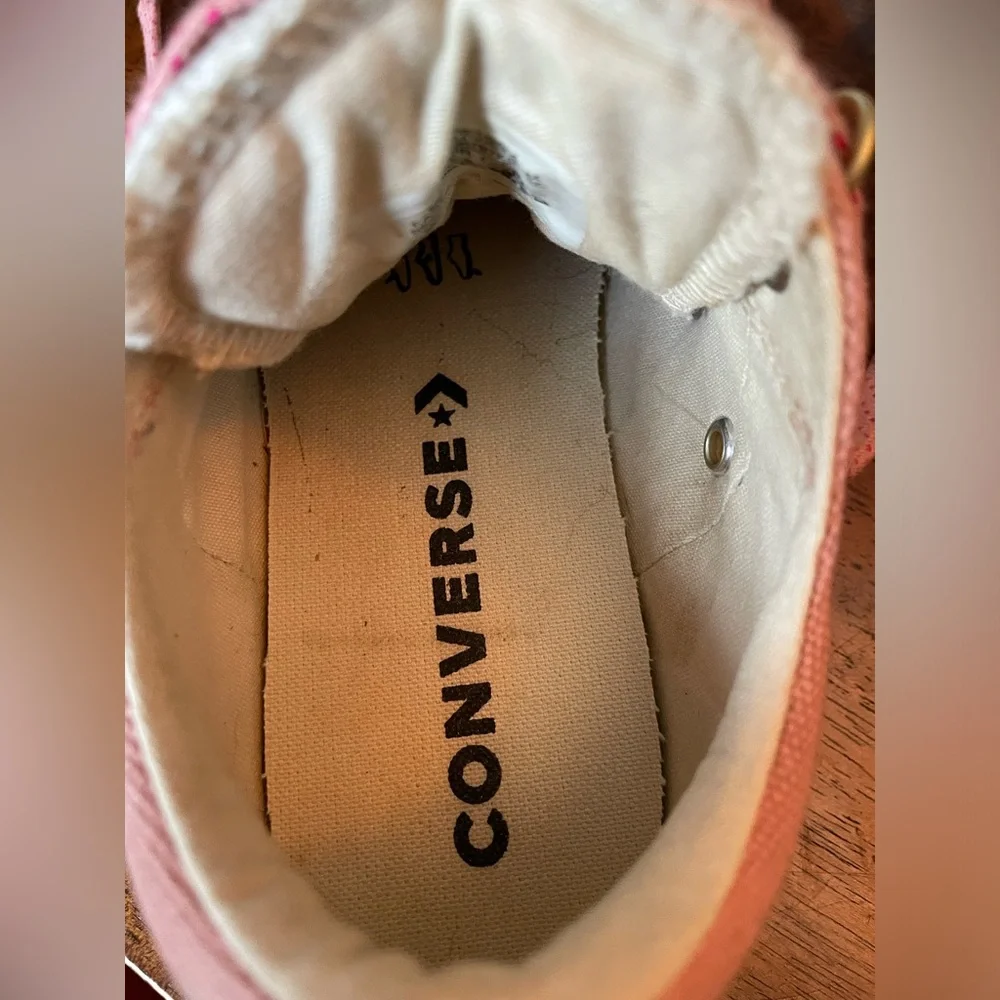 Converse All Star Pink With Gold Details and Sherpa Tongue - Picture 4 of 10